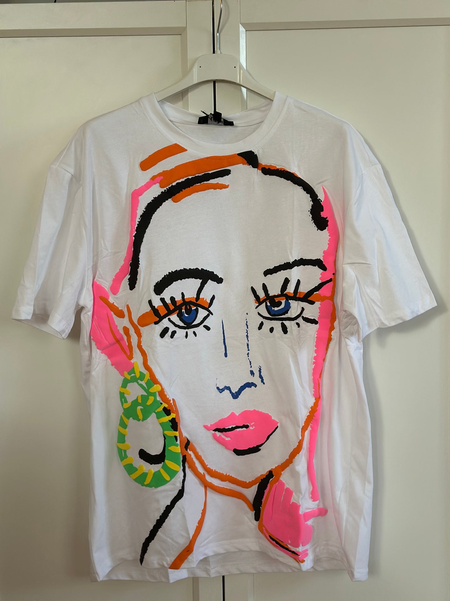 T-shirt ”Face” - Vit