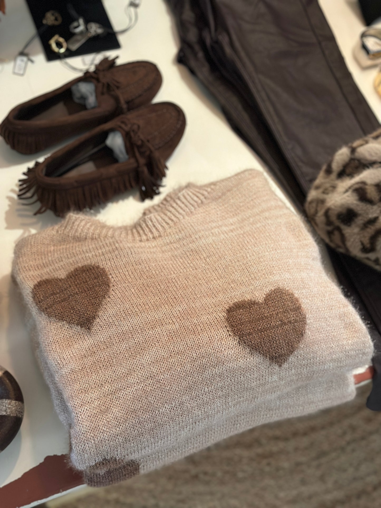 Hjärtmönstrad stickad tröja - Beige