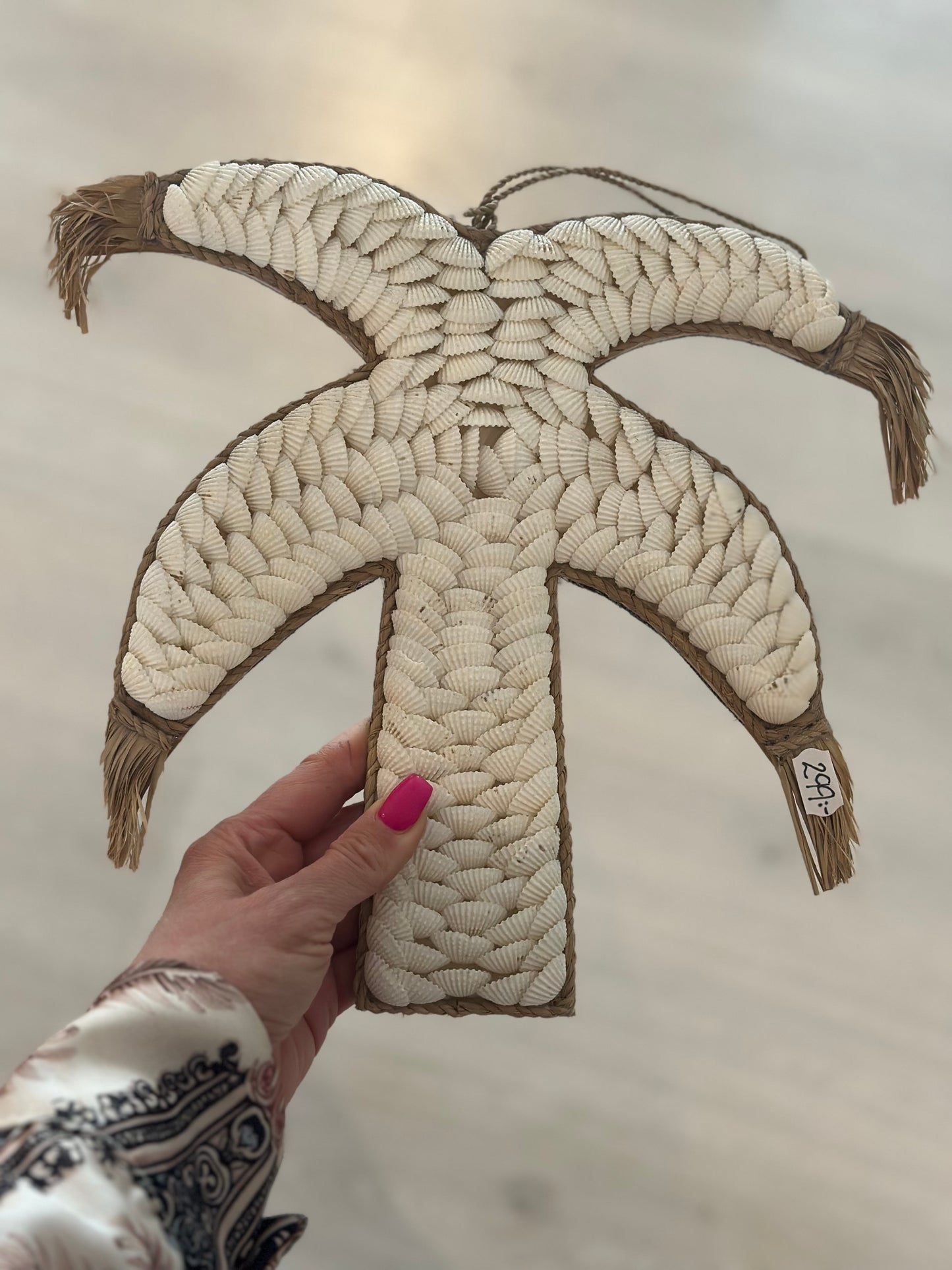 Palm med snäckor - vit