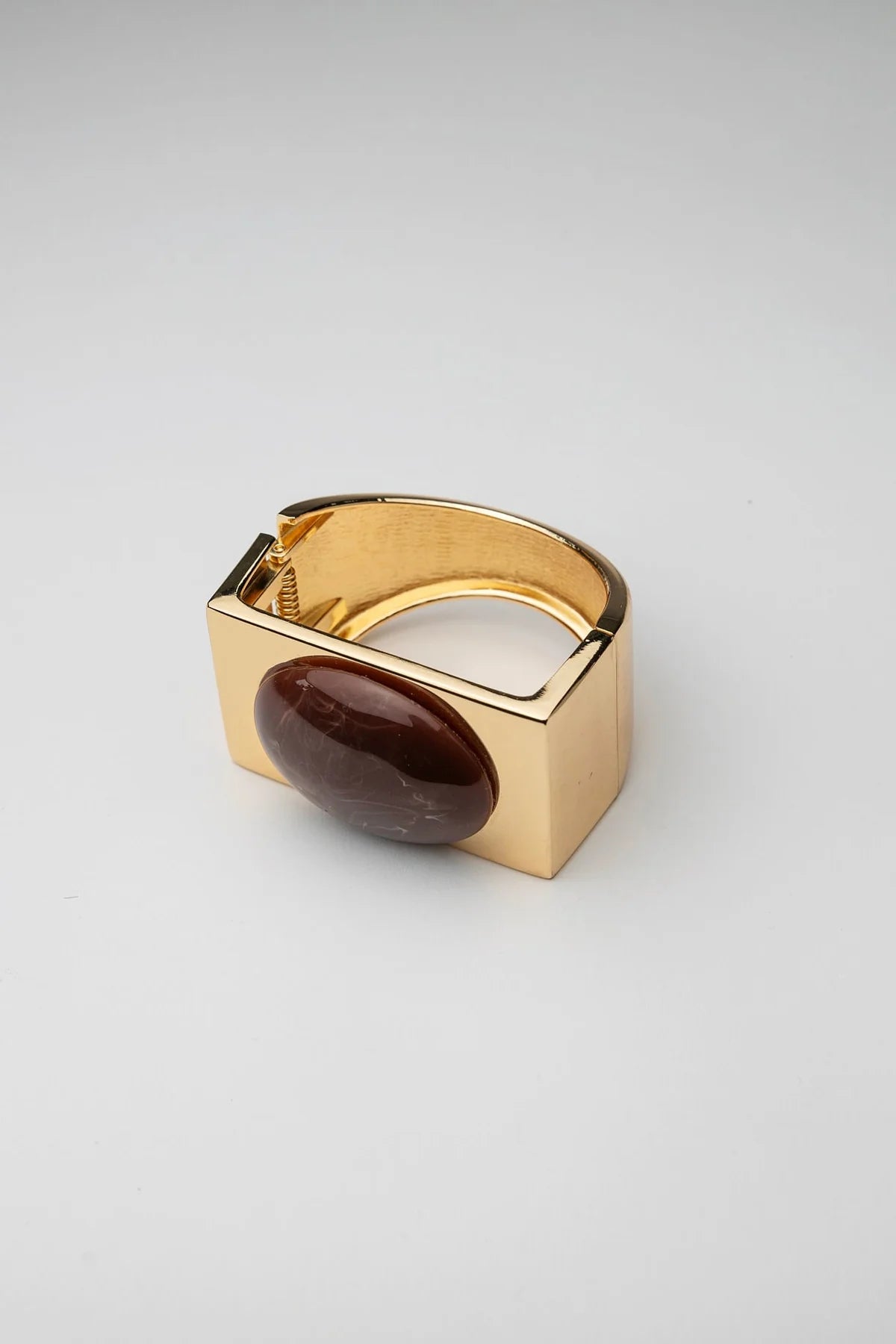 Bow 19, BON OVAL BRACELET GOLD W - BROWN MARBLE