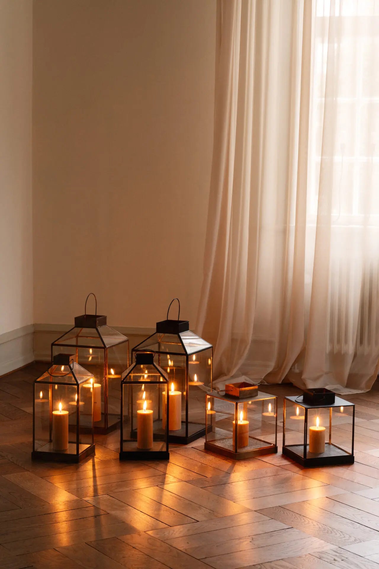 Olsson & Jensen, Kos lykta - Svart