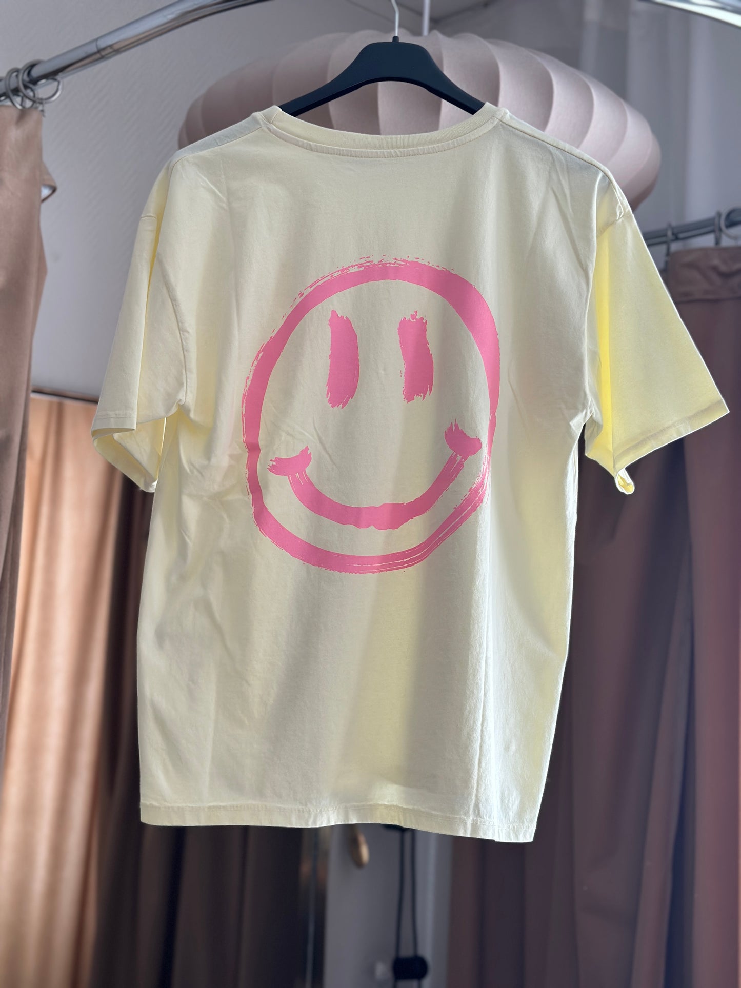 T-shirt ”Smiley” - Vit/Rosa/Ljusblå