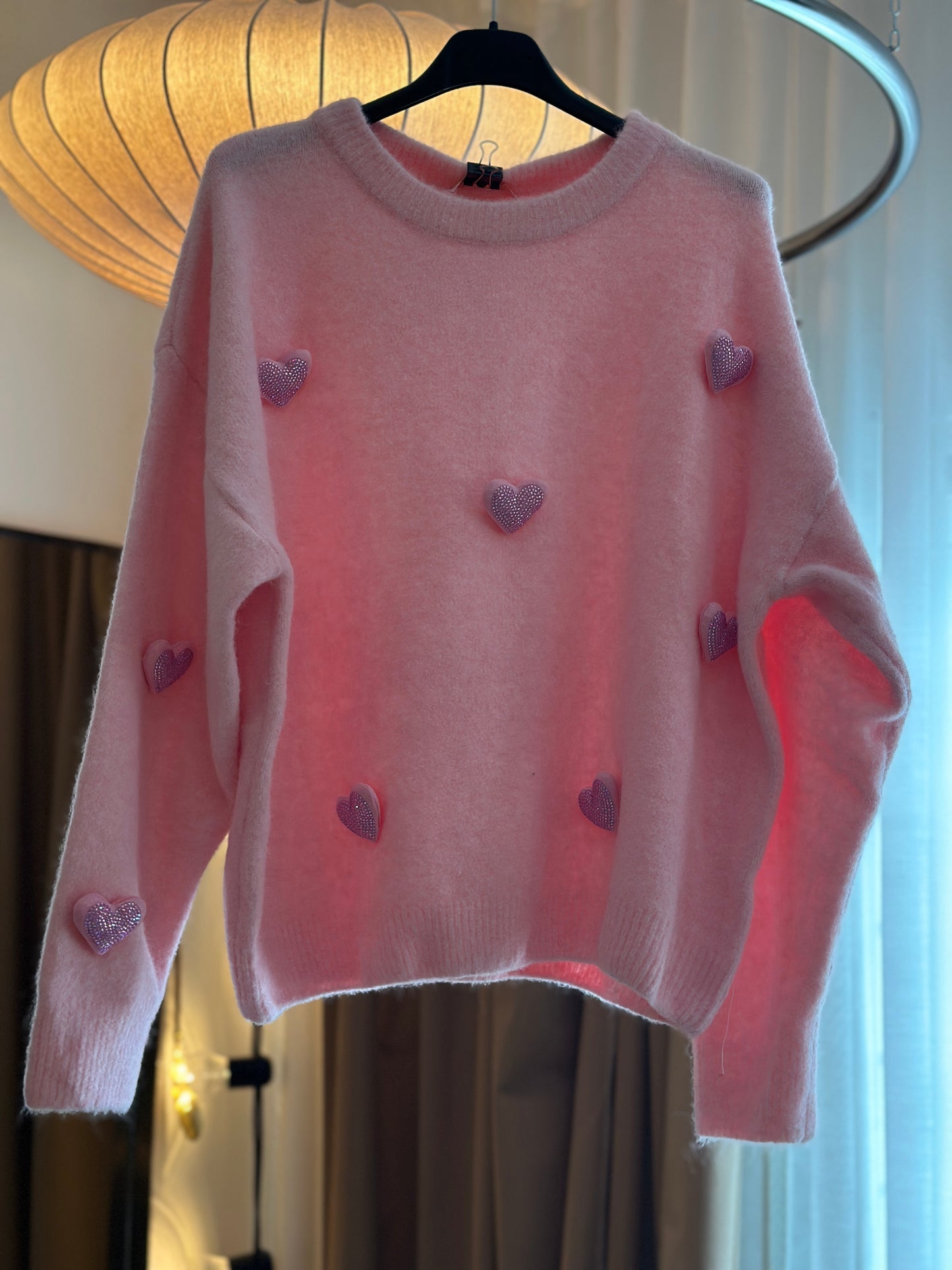 Stickad tröja ”Mona” med hjärtan - Rosa
