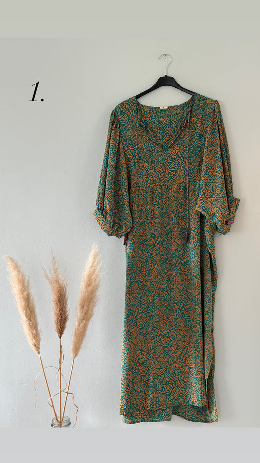 Malkaa, Klänningar gjorda på gamla saris från Indien - Olika färger/mönster