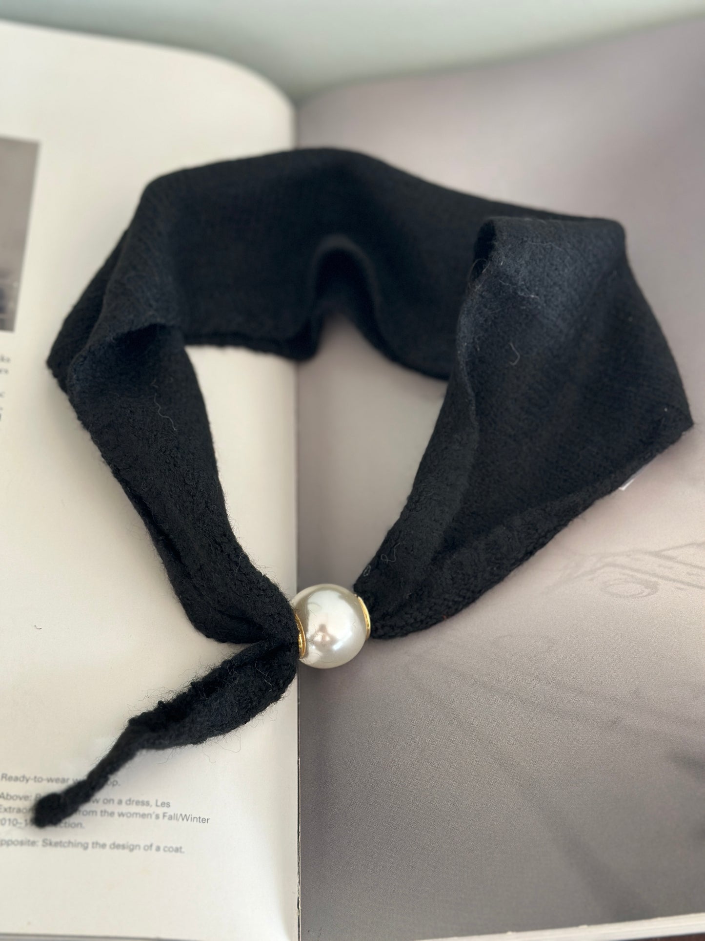 Scarfs ”stickad” med magnetfäste - Kaki/Beige/Taupe/Mörkbrun/Svart/Brun