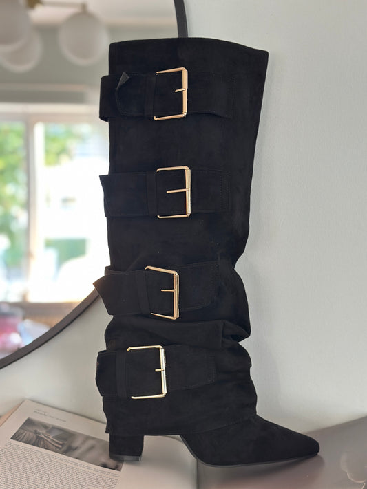 Stövlar med spännen på sidan - Svarta