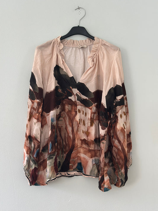 Blus ”Sicilia” i vackert mönster - Beige