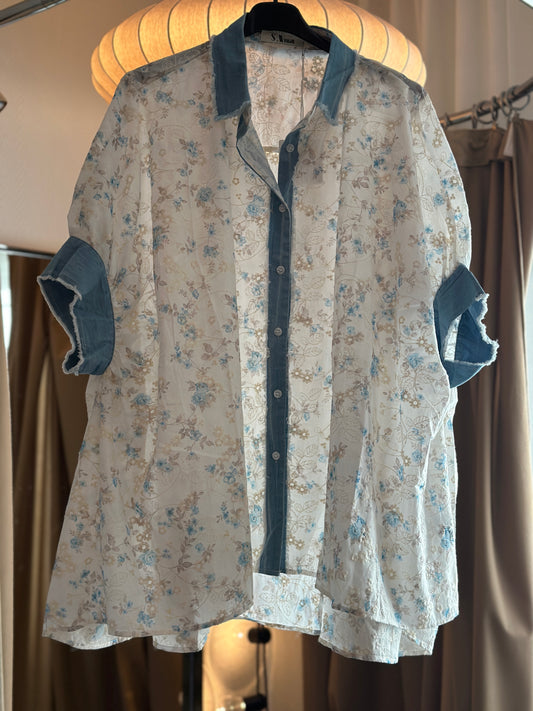 Plus Size, Blommig blus med jeansdetaljer - Beige