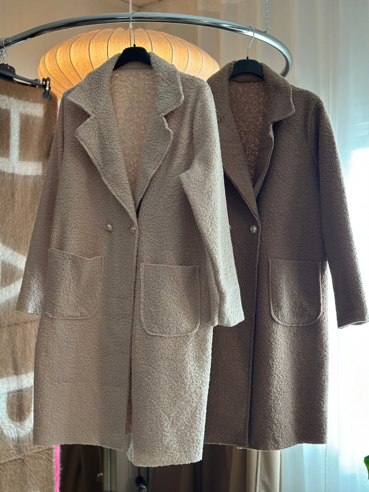 Kappa ”Viola” med guldknappar - Beige/Camel/Brun/Svart/Kaki/Burgundi/Rosa