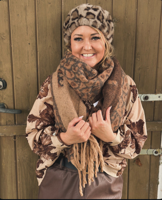 The Moshi, Basker i leomönster - Beige