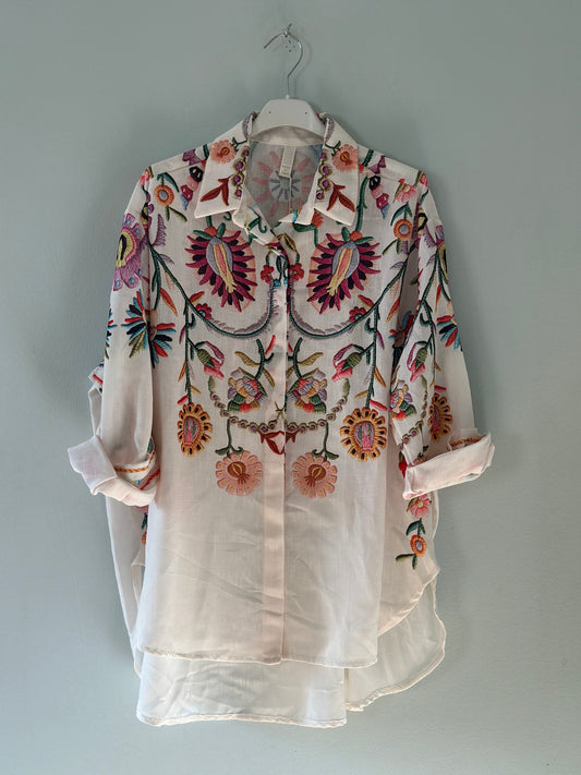 Blus ”Nora” med blommönster - Multicolour