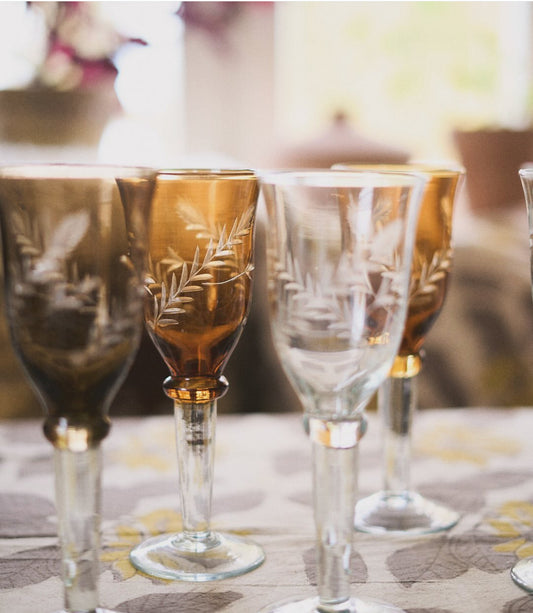 Pupill Collection, Munblåsta vinglas ”FLORENS” - vit/svart/bärnsten