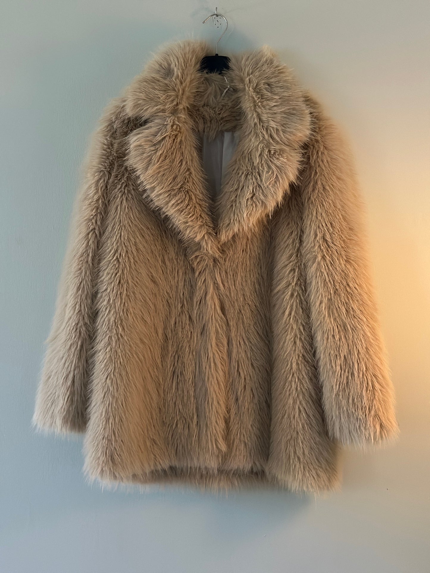 Gosig jacka ”Martha” med fickor på sidorna - Beige.