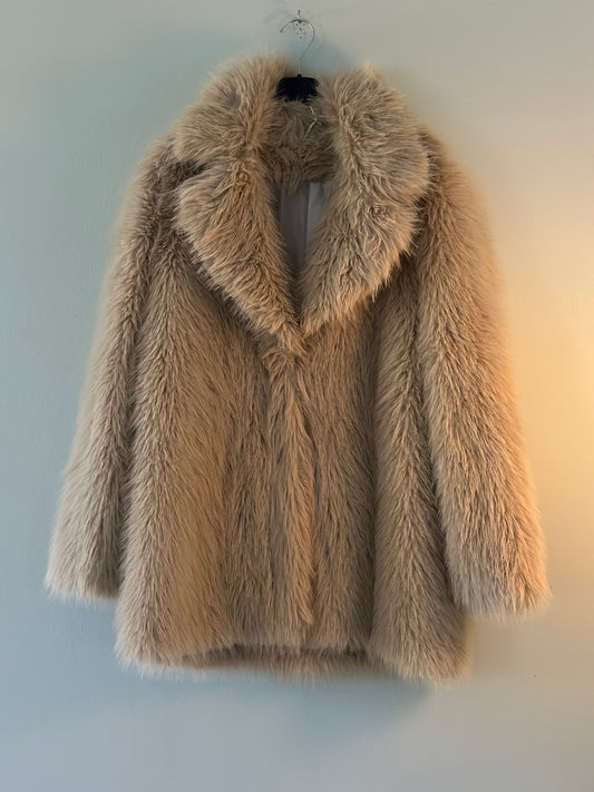 Gosig jacka ”Martha” med fickor på sidorna - Beige.