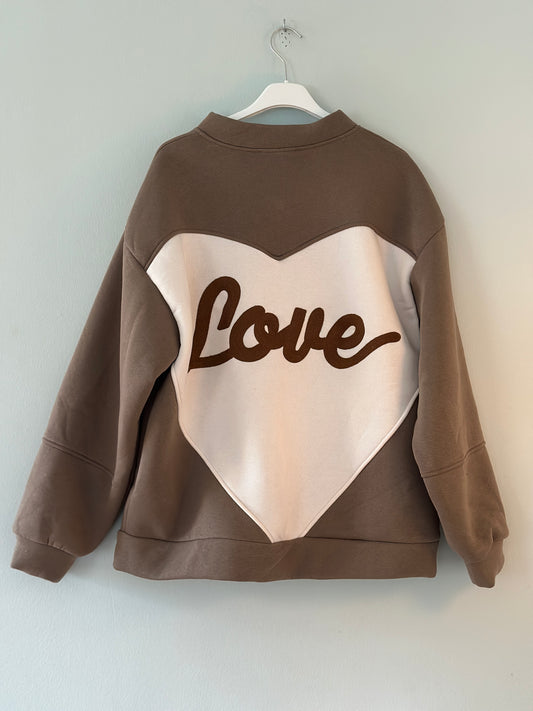 Sweatshirt med dragkedja och texten ”Love” på ryggen - Taupe