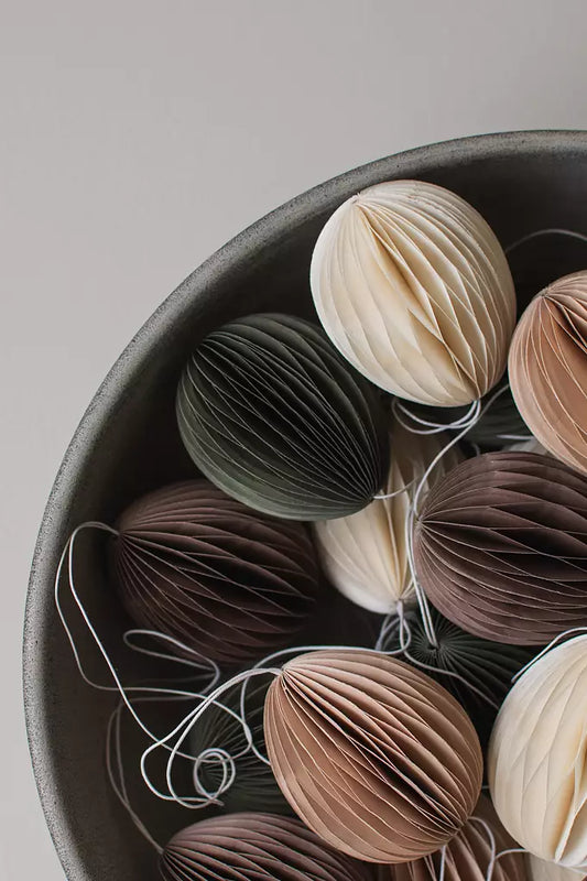 DBKD, Påskdekoration Ovoid - Sand/White