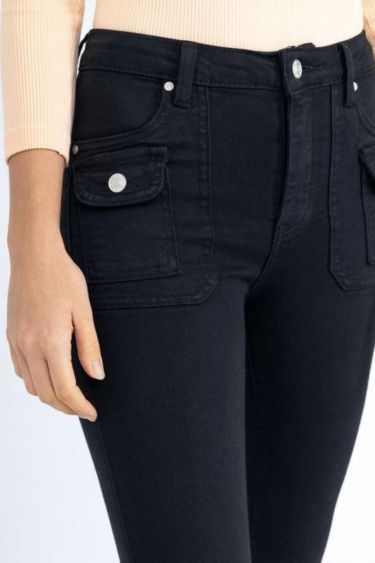 Utsvängda jeans med små fickor framtill - Svart