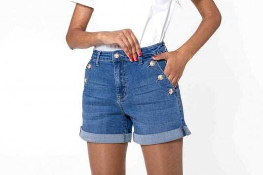 Jeansshorts med guldknappar på fickorna - Jeansblå