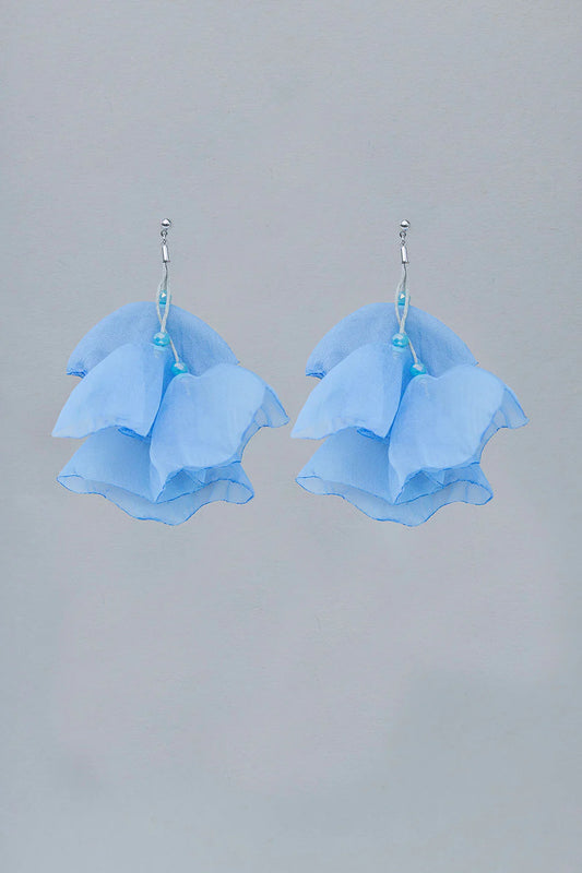BOW 19, FLOWY EARRINGS LIGHT BLUE W SILVER