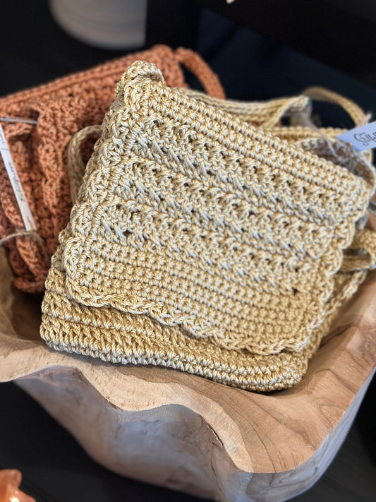 Handvirkade väskor från Bali - Beige/Svart/Tegel