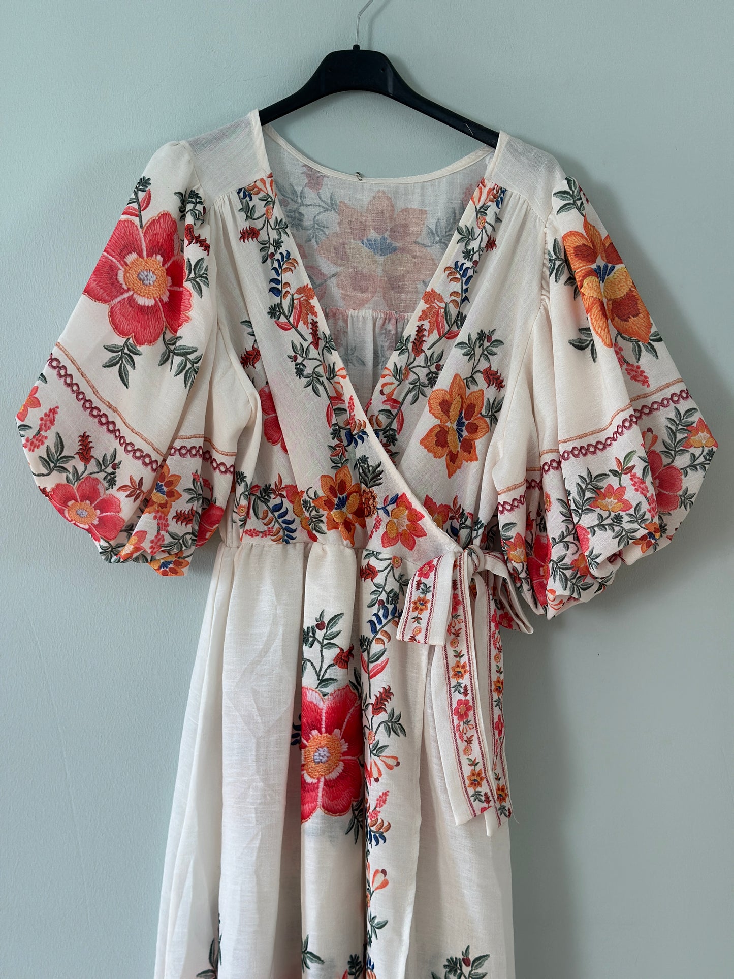Blommig omlottklänning ”Isabell” - Multicolour