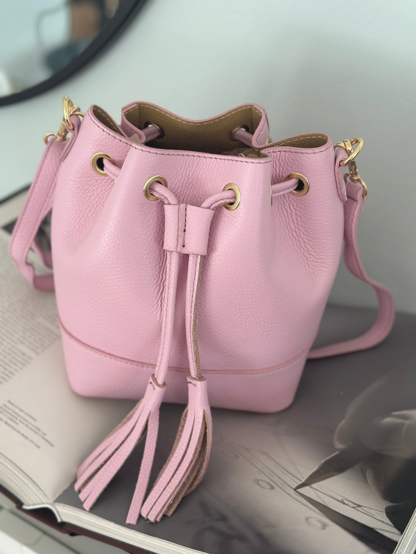 Väska ”Bucket Bag” - Rosa