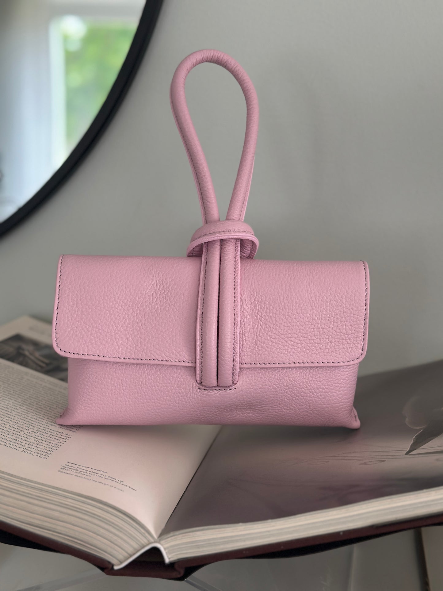 Mingelväskan i läder - Röd/Brun/Beige/Vit/Svart/Ljusblå/