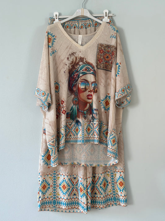 T-shirt + Byxor ”Boho” - Multicolour