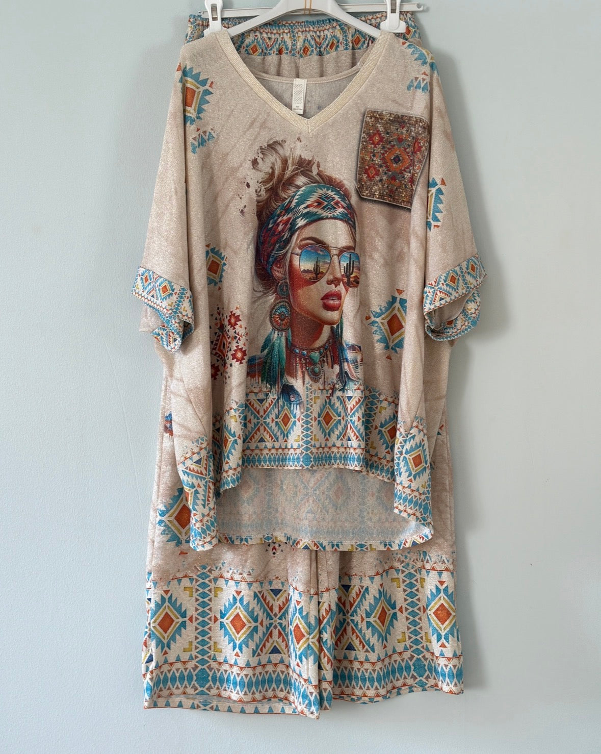 T-shirt + Byxor ”Boho” - Multicolour