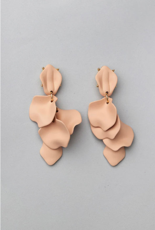 BOW19, Leaf Thin Earrings - NUDE PINK