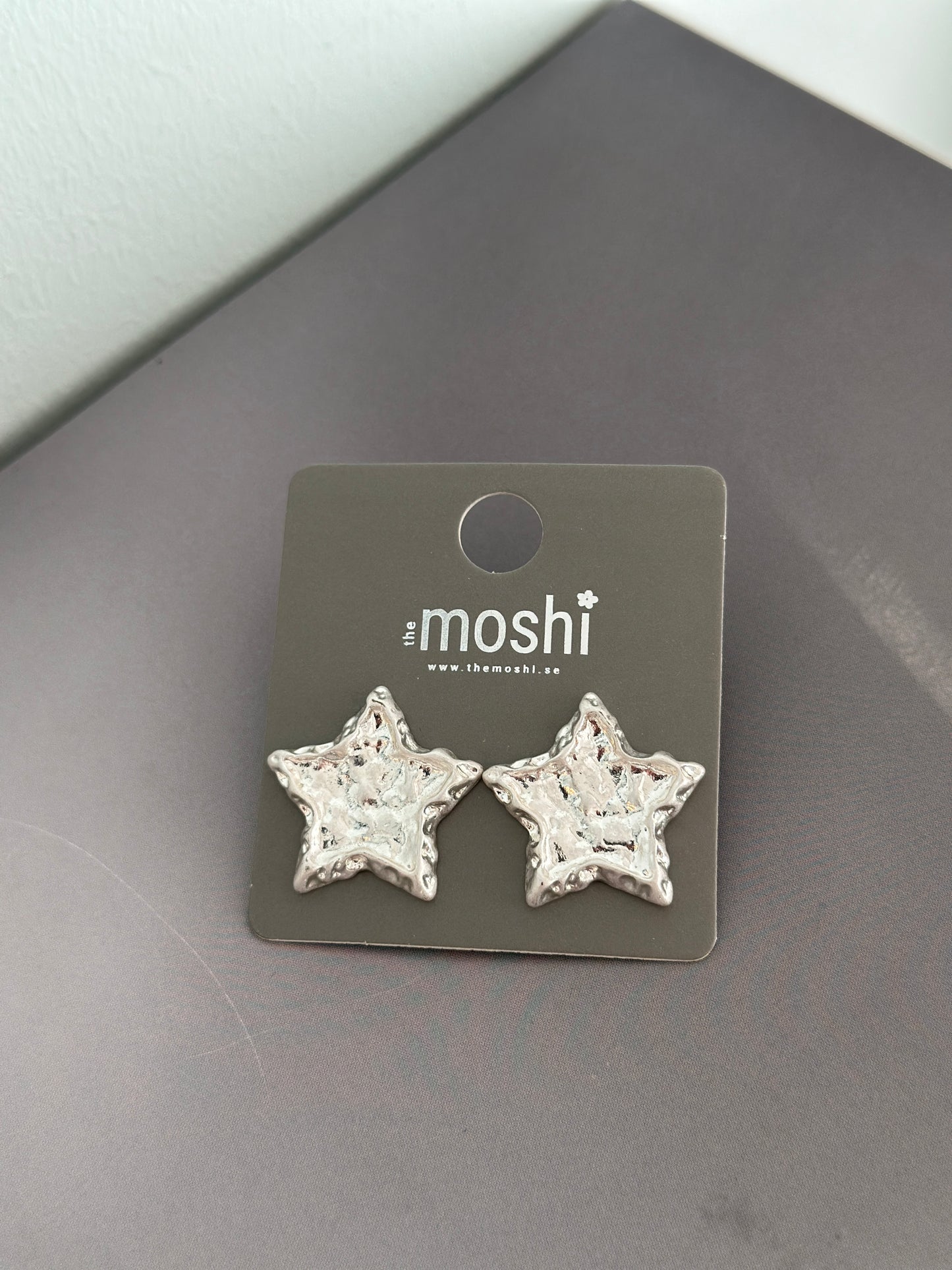 The Moshi, Stjärnor - Guld/Silver