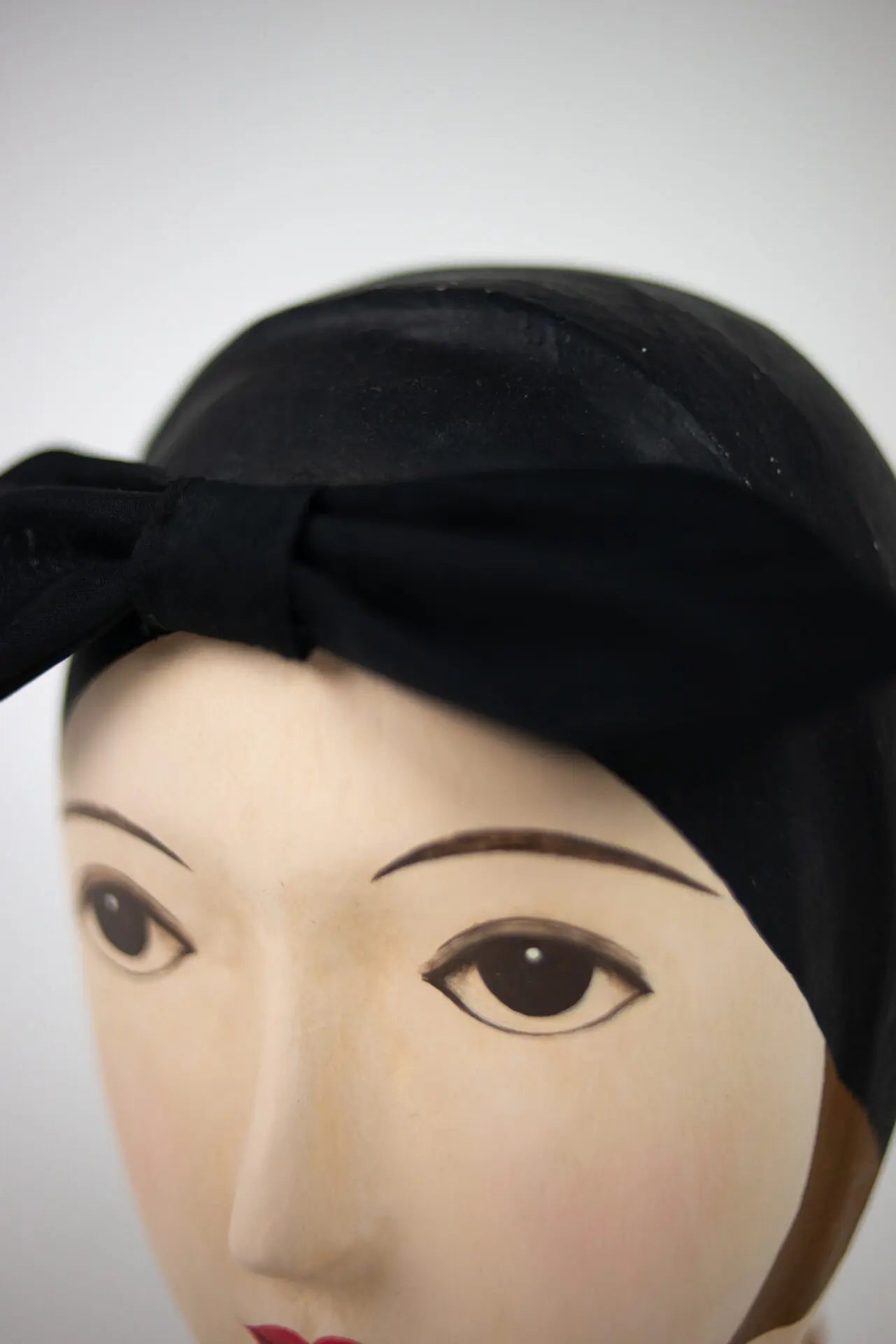 Olsson & Jensen, Elisabeth byst - Rosa