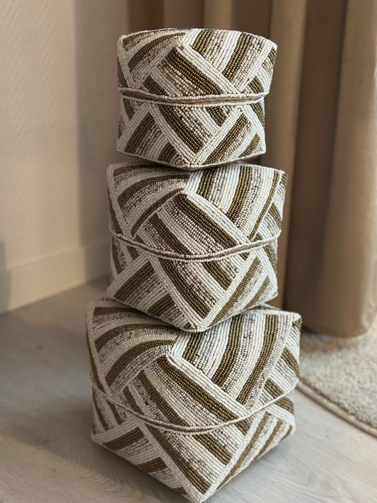 Handgjorda boxar från Bali - Beige/Guld