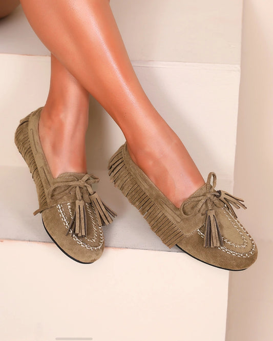 Loafers ”Boho” med fransar - Taupe