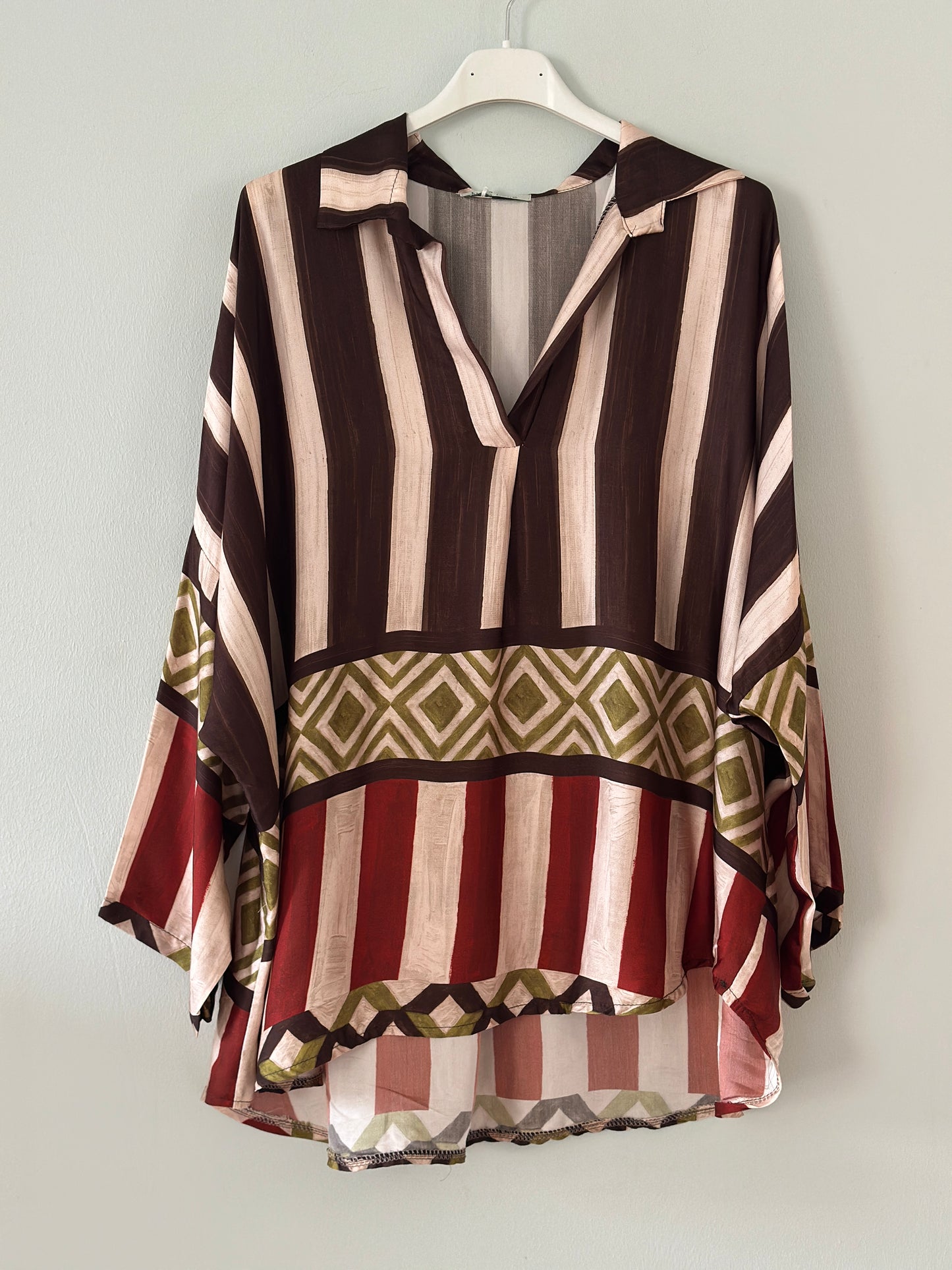 Randig blus ”Maja” - Brun
